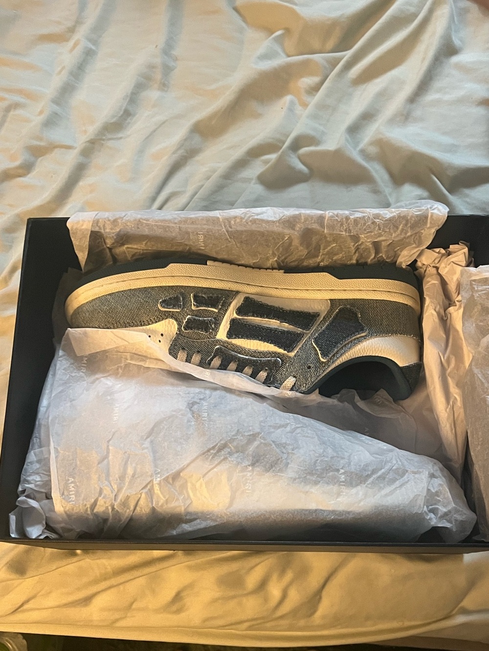 AMIRI Men's Low-Top Sneakers in Blue and White